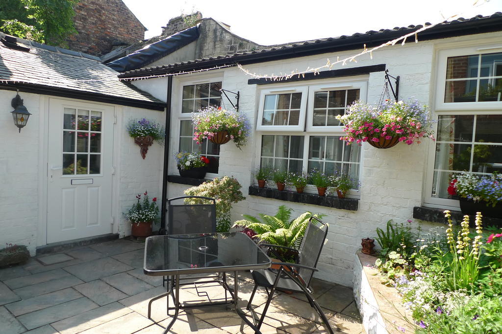 Courtyard Cottage Knaresborough Exterior foto